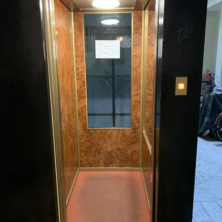 Vaticano Luxury Sleep ローマ